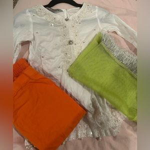 Maria b girls 3 piece suit. Salwar + duppata + shirt. Pakistani/Indian style